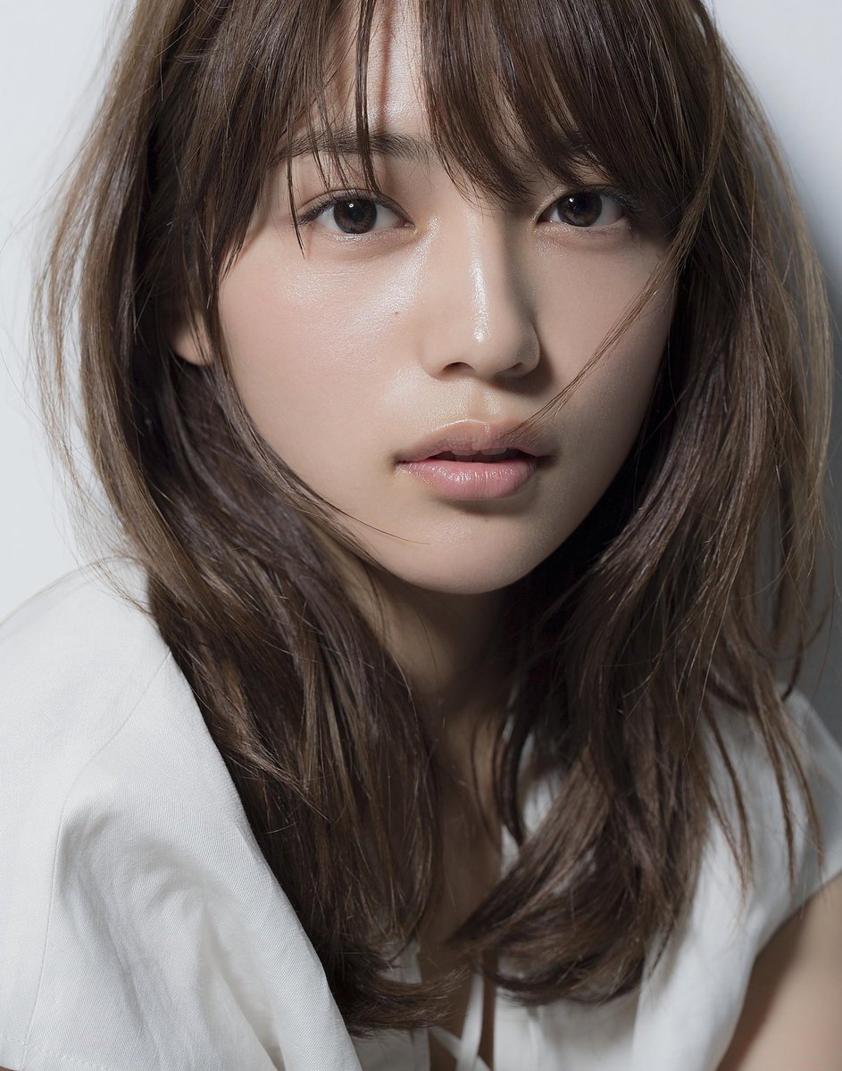 広瀬すずちゃんと川口春奈ちゃん
画質にはこだわってるんだけどTwitterにあげると落ちちゃうんだよな...なぜだかわかる方いませんか