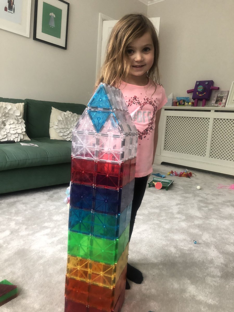 bladonsofhale's tweet photo. #magnatiles #lockdown #hale #raibow #bladons https://t.co/f4Uea8drV5