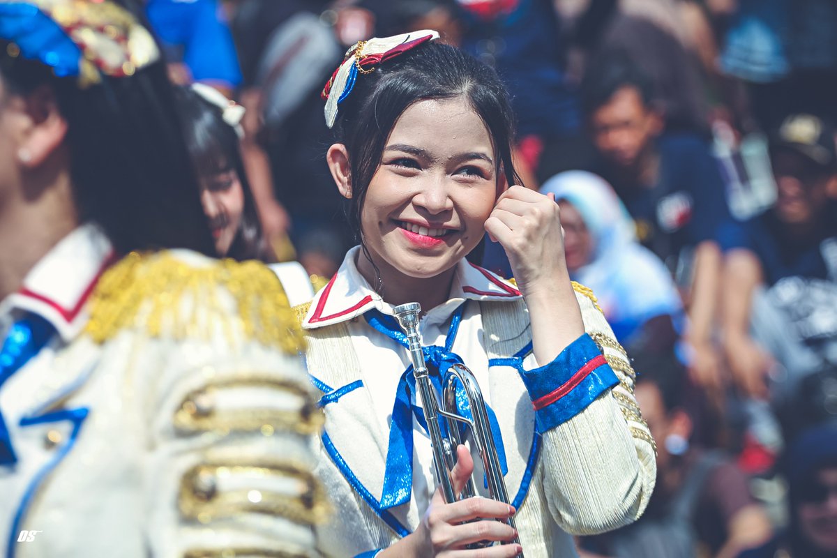 duwiDS_'s tweet photo. Amle @R_AmelJKT48 

#throwback 
Marching Band 🎷🥁
#JKT48TeamJ @ CFD, 17-11-2019 https://t.co/RFUnTGnHoX