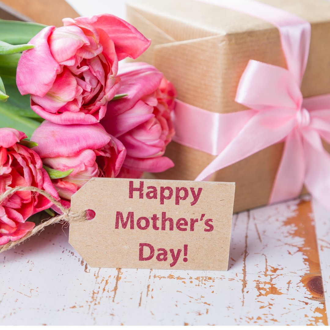 spartangreenegg's tweet photo. Happy Mother Day!
#mothersday #ilovemom #bestmom #mindyourmanners #elbowsoffthetable #eatyourvegis https://t.co/3Z8oo67Zsn