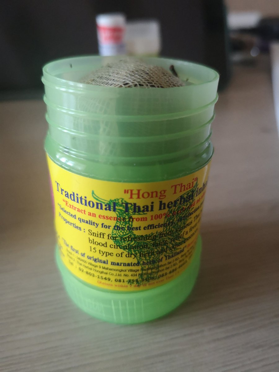 grandaalyssaa's tweet image. Omg!! This is my favorite inhaler among the inhalers I hoarded in TH 🥰🥰 #Hongthai 5555 @Tawan_V hi krub