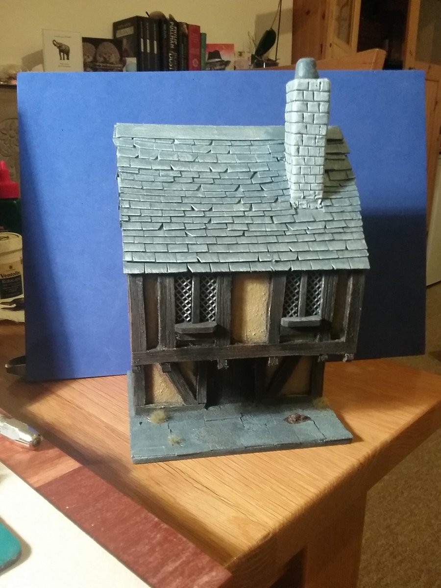 I always liked the houses in the tutorial in White Dwarf back in the day, and these will be very much along those lines. Here's a couple I made a couple of years ago which I sold. As well as the town houses and hut, I'm drawing up the plans for an Inn  #warmongers  #ttrpg