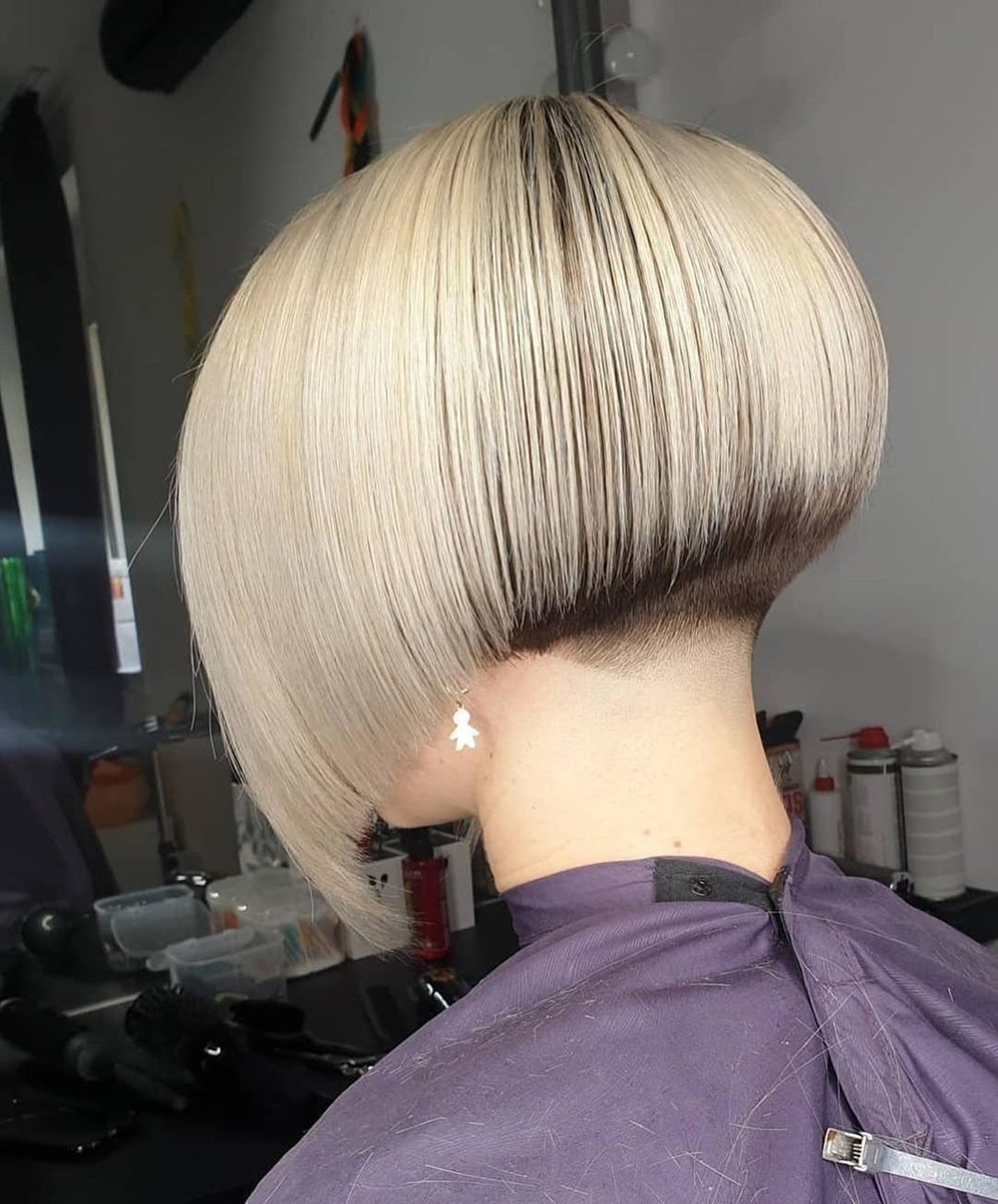 wertz41's tweet photo. #bobhaircut #napeshave #haircut #hairfetish https://t.co/rkGjaIwc9n