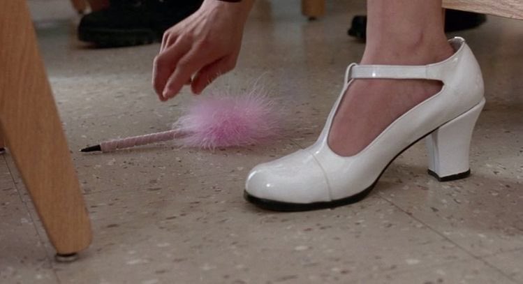 immoonriver's tweet photo. Clueless (1995)

言わずと知れた90sティーンのバイブル。アリシアシルバーストーンのカリスマ感は本当にすごい🎠♡ https://t.co/2fIHAjBi10