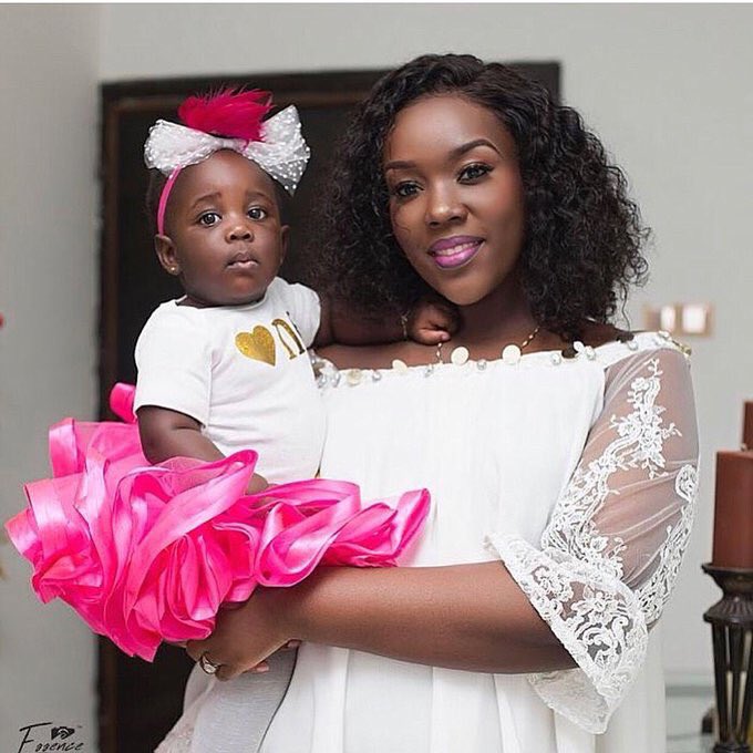 BhimNativesGh's tweet photo. Happy Mothers Day to CJ Maame @drlouisa_s. God Bless you. 🙏🏽

#MothersDay #MothersDay2020 https://t.co/nlur8uPQM4