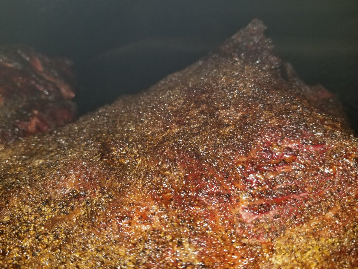 MrBBQ68's tweet photo. Lil brisket therapy. Happy Mother's day. https://t.co/zJvu3YeH9k