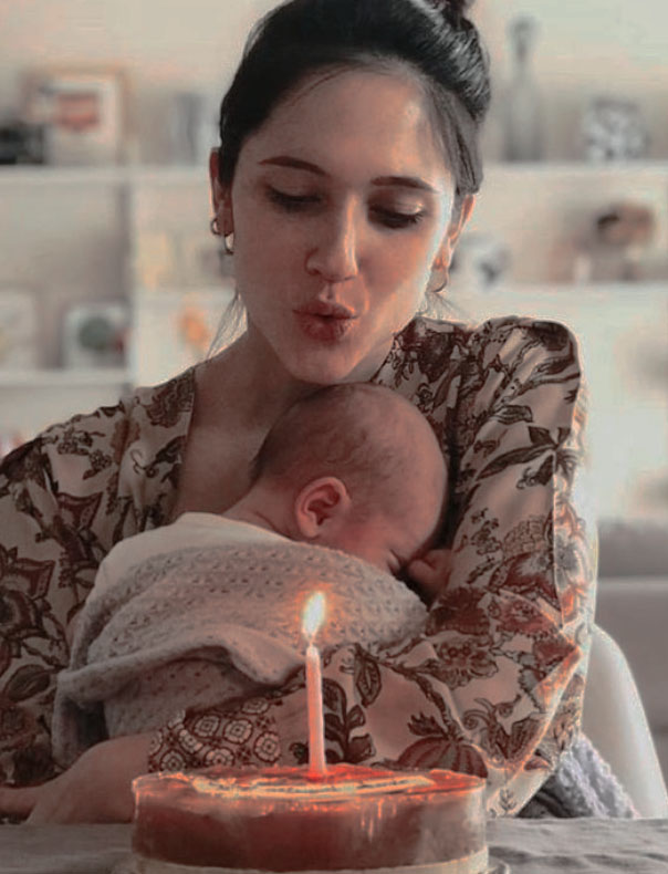 lodoruscomello's tweet photo. Happy Mother’s Day @lodocomello 😙 https://t.co/TA47ScmWTu