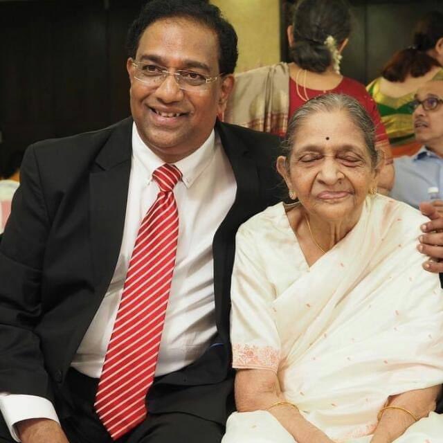 In the Chaos of Corona, thank GOD I didn't forget #MothersDay! For a workoholic like me, everything is taken care of by my mother. Nowadays, I find it tough to meet her everyday but whenever I do, I take my daily dose of scolding and feel better! #HappyMothersDay #mothersday2020