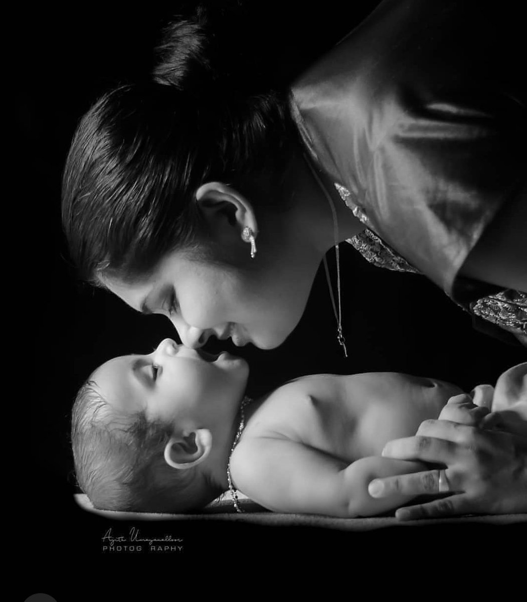 anjaypandey03's tweet photo. उसके बारे में क्या लिखूँ जिसकी लिखावट खुद मैं हूँ।
#MothersDay #मातृदिवस 
💝😘💝
@DrKumarVishwas @theanushcasm @neeleshmisra https://t.co/XAfFBtVbZ7