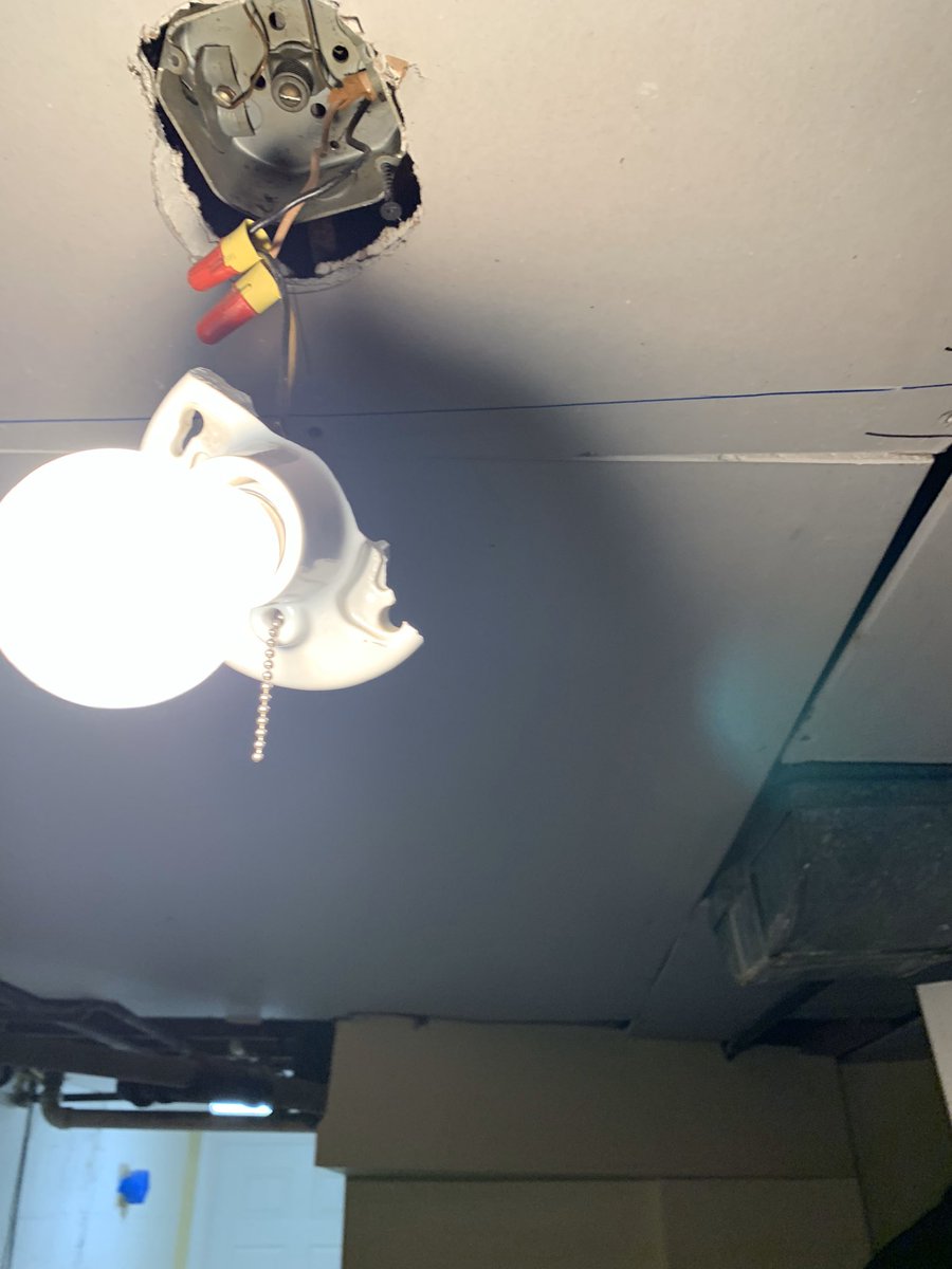 AJSELECTRIC2's tweet photo. Have a light fixture that need to be replaced? Feel free to Email or Dm! Low price great work! #DMV #ELECTRITION #Lights #outlets #remodel #Construction #electrican #Maryland #dc #Virginia https://t.co/F0uqXqmHcL