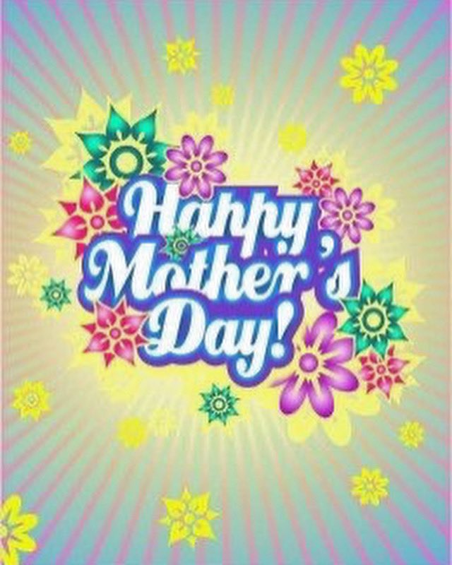 Voor alle lieve moeders bij ons op school: fijne Moederdag 💗#moederdag #mama #lief #loveyou #houvanjou #liefde #liefs