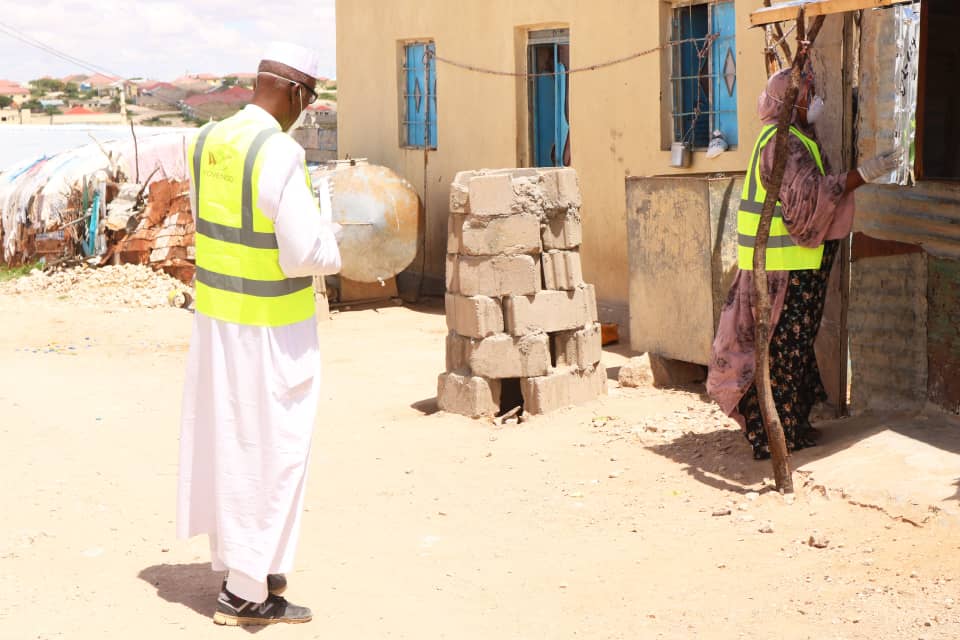 YOVENCONGO's tweet photo. Let's promote social distancing when out on shopping.

#COVID19 #Somaliland #YOVENCO2020 https://t.co/u1S9ymrxrO
