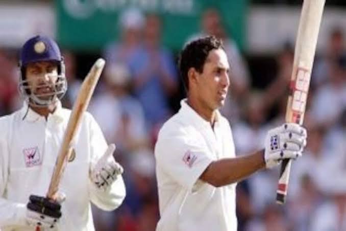 The inningsEvery great player needs that one innings to change his/her career.VVS got that innings in his 17th test match -30th innings- 4 years after his debut in Sydney while opening the batting in the 3rd Innings of the match in which India were 402 runs behind Aus. 2/n