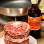 肉のホットケーキ？!北海道民にはお馴染みのジンギスカン用冷凍ラムロールだった!