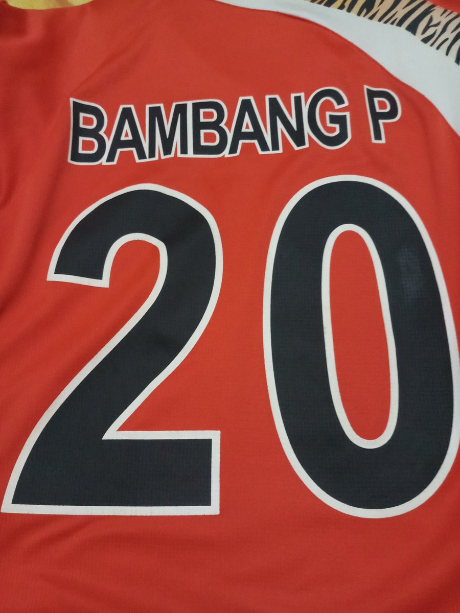 ahmad_mbatd's tweet photo. @ocinutomo @Jerseyforum @JerseyLigina Saya ada nih size L
Kalau minat 081284248577 https://t.co/1ywobskJQg