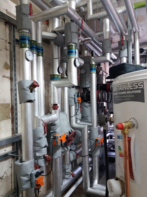 Has your water system been playing up over the weekend? Don’t let a lack of #hotwater for #handwashing add to your woes over the #MayBankHoliday.
Give our engineers a call today on 01483 237812. We are here for you, making these times a little easier any way we can.