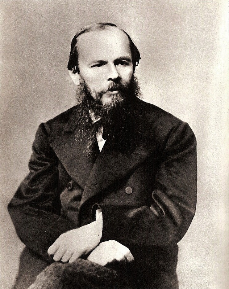 5. Fiodor Dostoïevki."Crime et châtiment" est pour moi un sommet indépassable dans le roman. (Seule "L’Éducation sentimentale" tient la comparaison.)"Les Frères Karamazov", "Les Possédés", "L'Idiot" sont trois autres monuments ; le reste aussi, proliférant, est à lire.