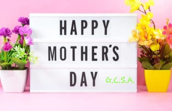 GiftedSA's tweet image. To all moms - human kiddies and furbabies! Happy Mother's Day!