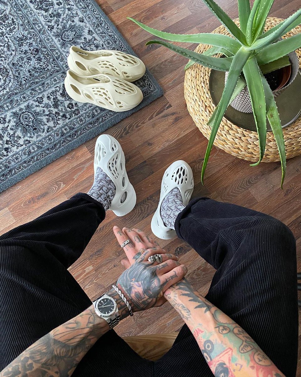 yeezy foam runner sock