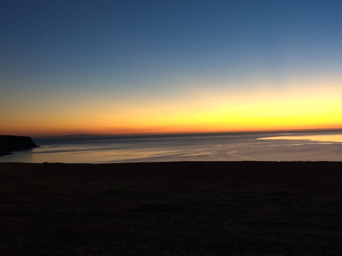 stewartie2001's tweet photo. #featurecumbria #MayPhotoChallenge #sunset
St Bees last year. One of the most stunning sunsets I've ever seen https://t.co/LZ87CxK5B4