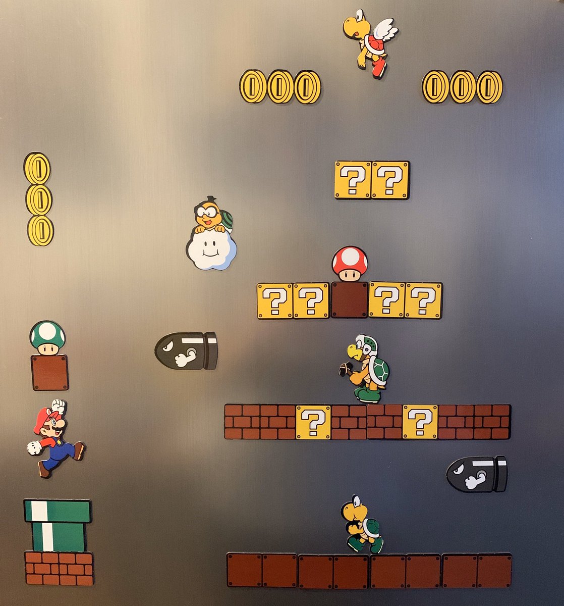 PlayStefan_One's tweet photo. Mario Time!🤓 Ich hab die Mario Magnete 🧲 aus der gestern ausgepackten Lootchest 📦 mal direkt an den Kühlschrank gepappt, richtig nice! #YouTube #SmallYoutuber #SmallYoutuberCommunity #SmallYouTuberArmy #lootchest #letsloot #GermanMediaRT #PlayStefan #Creator #Nerd #Gamer https://t.co/PmvtFsWdjI