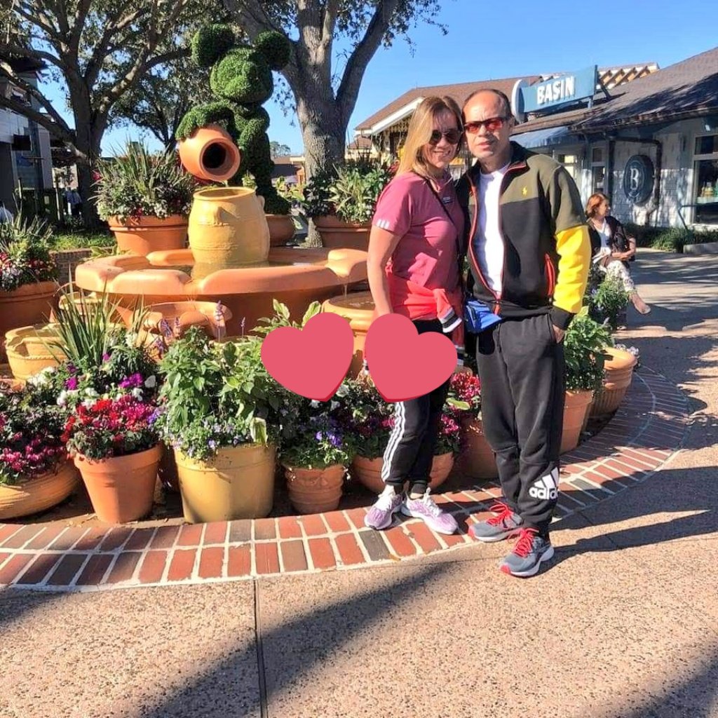 Feliz cumpleaños mí cielo,q sean muchos más con salud,te adoro.