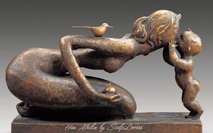 'A Kiss Mother'
Bronze Sculpture by Han Meilin.China
#kiss #mother #bronze #sculpture #hanmeilin #china #art #sculpLovers