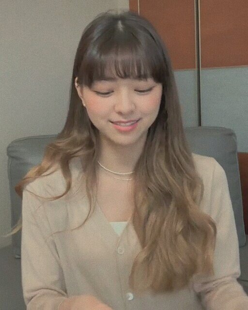 { ʏᴜɴᴀ ʙᴇɪɴɢ ɢɪʀʟꜰʀɪᴇɴᴅ ᴍᴀᴛᴇʀɪᴀʟᴀ ᴛʜʀᴇᴀᴅ }|   |  ||   |  ||   |  ✧✧  |   ✧