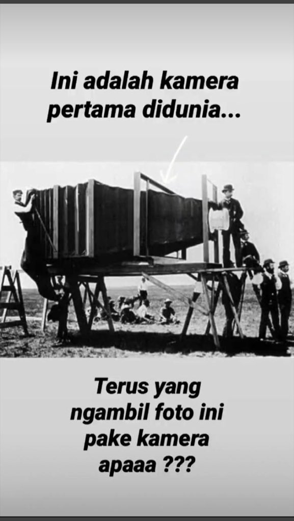 تويتر Potret Lawas على تويتر Itu Bukan Kamera Pertama Di Dunia Kamera Tsb Dirancang Khusus Pada 1900 Untuk Memotret Rangkaian Sepur Milik Chicago Alton Railway Menghasilkan Foto Raksasa 8x4