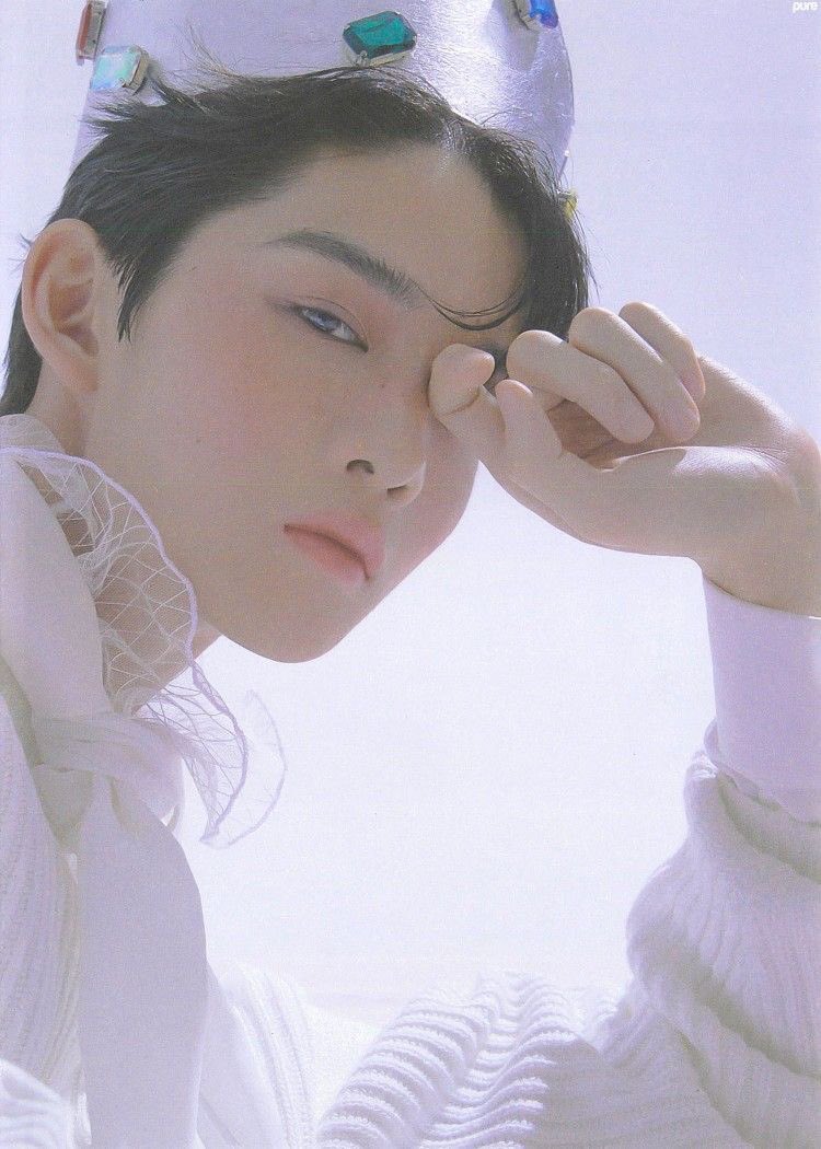ra_yujin's tweet photo. 𝘏𝘦𝘭𝘭𝘰 𝘣𝘢𝘣𝘦!! 𝘏𝘢𝘱𝘱𝘺 𝘉𝘪𝘳𝘵𝘩𝘥𝘢𝘺!! 𝘛𝘢𝘯𝘥𝘢 𝘮𝘰 𝘯𝘢 𝘣𝘢𝘣𝘦 𝘏𝘈𝘏𝘏𝘈𝘏𝘈𝘏𝘈𝘏 𝘱𝘦𝘳𝘰 𝘬𝘢𝘩𝘪𝘵 𝘵𝘶𝘮𝘢𝘯𝘥𝘢 𝘬𝘢 𝘮𝘢𝘩𝘢𝘭 𝘱𝘢𝘳𝘪𝘯 𝘬𝘪𝘵𝘢 𝘢𝘸𝘪𝘦𝘦𝘦 𝘴𝘢𝘯𝘢 𝘬𝘪𝘭𝘪𝘨𝘪𝘯 𝘱𝘸𝘦𝘵 𝘮𝘰 𝘏𝘈𝘏𝘈𝘏𝘈𝘏𝘈𝘏𝘈. https://t.co/O0eQUb7Drh