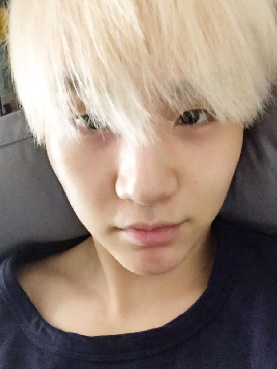 seoltangminsu's tweet photo. พี่ยุงบอกนอนแล้วดี ...พอมาทบทวนดูอีกทีหนูว่ามันก็ดีอย่างที่พี่ว่าแหละค่ะ ;—; https://t.co/whU6bGzkCi