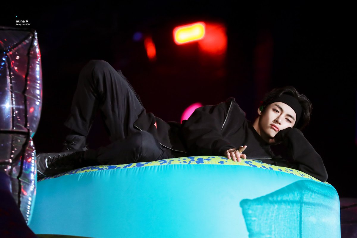 𝐚𝐧𝐭✿𝐧 tweet media