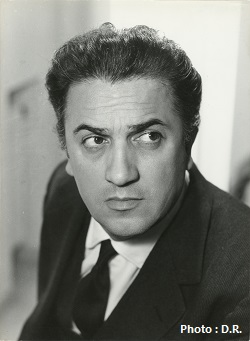 22. Federico Fellini.Idem que Kusturica ci-dessus."Huit et demi", "Satyricon", "Roma", "Amarcord", et tant d'autres ... Il pousse le cinéma dans ses retranchements, notamment dans les années 60-70, et d'une manière beaucoup plus radicale et réussie que Godard, me semble-t-il.