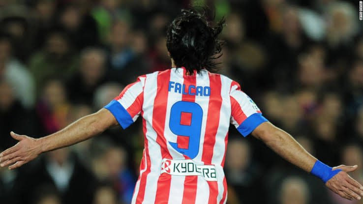 Some players just look like they were born to be #9. That jersey number, celebration, style of play, may even the hair I think Atlético Madrid’s Falcao had that look the most.
