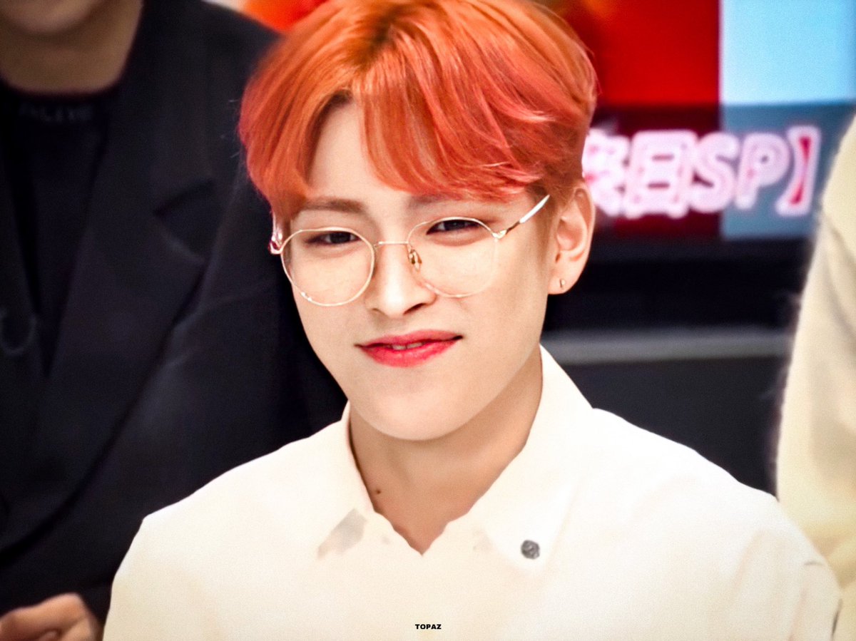 Topaz_981107's tweet photo. 190514

#ATEEZ #에이티즈 #홍중 #김홍중 #HONGJOONG https://t.co/W6ntAla6CF