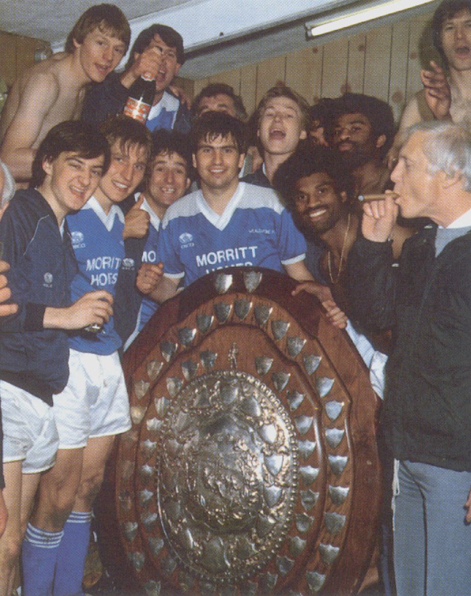 WealdstoneFC's tweet photo. Southern League Champions #OnThisDay in 1982! 🏆

#WeAreTheStones 💙 https://t.co/k9pGKZ63xJ