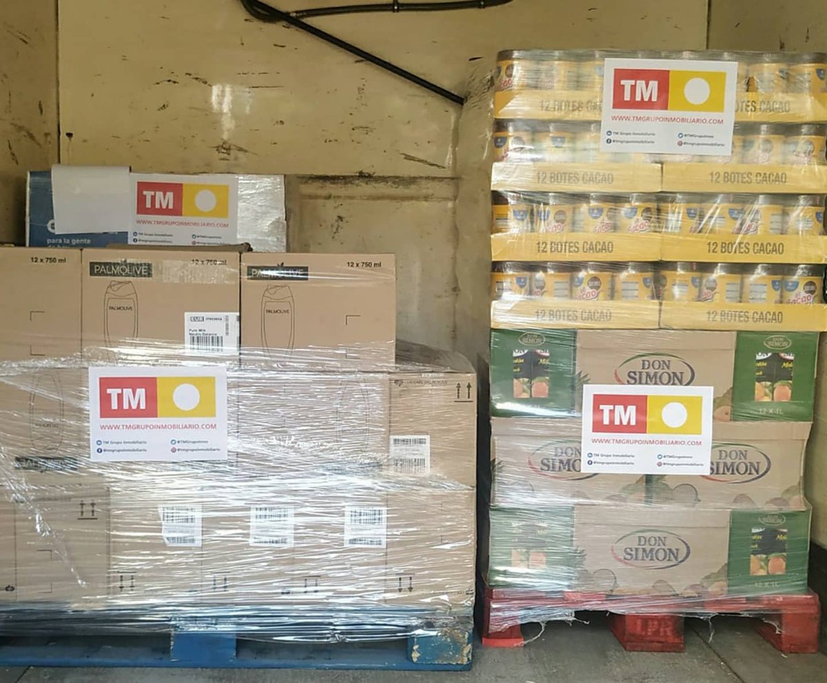 cr_orihuela's tweet image. Queremos dar las gracias a @TMGrupoInmo por la donación de más de 2000k de alimentos de primera necesidad para entregar a la población más vulnerable de Orihuela, costa y pedanías.
Gracias a estos grandes gestos podemos llegar mejor a más gente.
Muchissiissiimas #Gracias de #♥