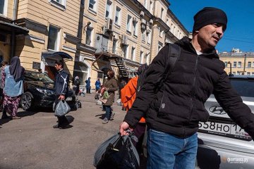 View image on Twitter