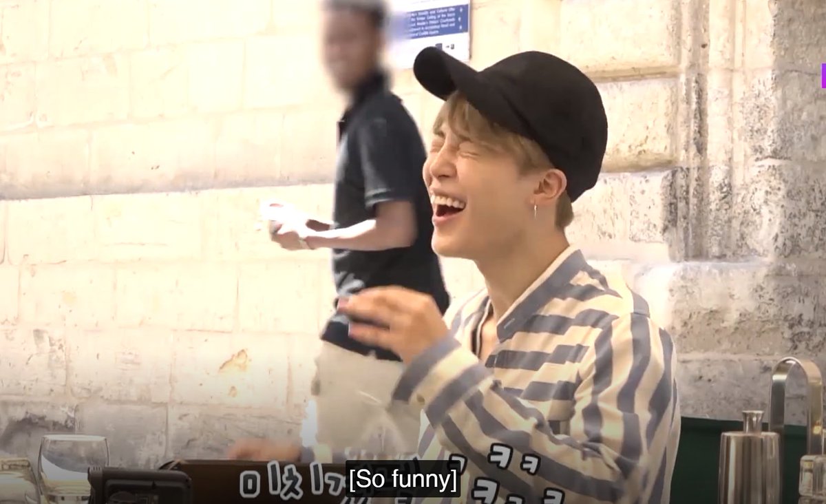 When a local saw Jimin laughing, look at his reaction