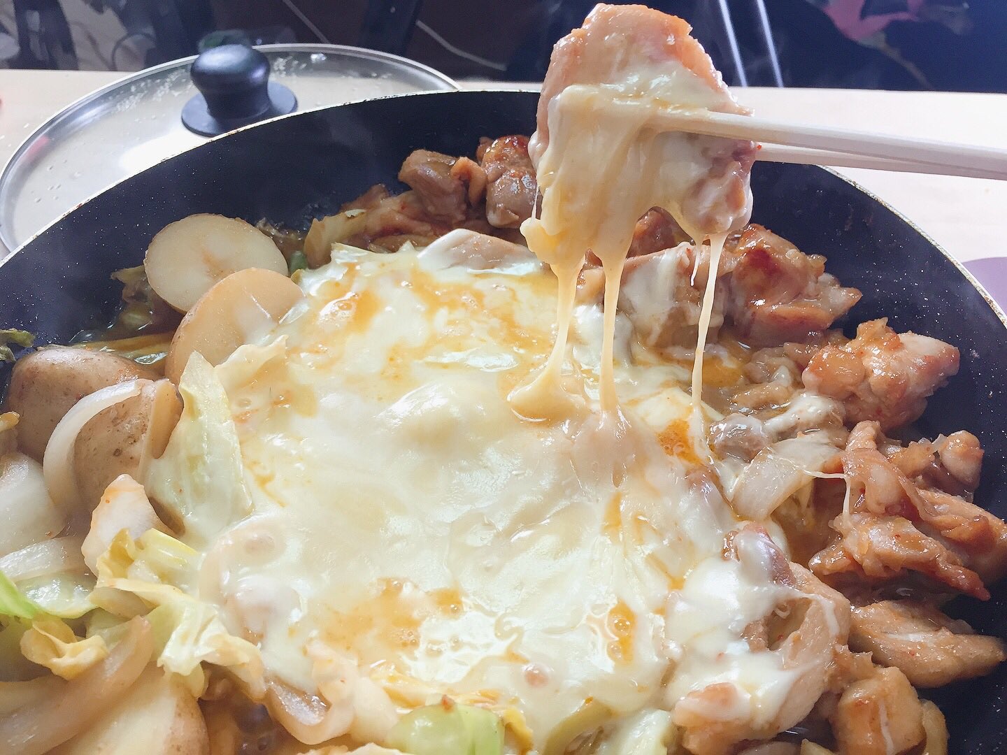 孫六 ハイサイ探偵団 とくちゃーん チーズダッカルビ美味しく作れたよ とくの料理人への道 T Co Eddtvqxnvx Twitter