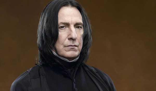 Snape vs VibhishanaIn HP Snape was originally a Death eater on Voldemort's side but joined Dumbledore & helped in bringing down Voldemort. Similarly although Vibhishan was Raavan's brother - he joins Rama after not agreeing with Raavan's adharma.  #snape  #vibhishana