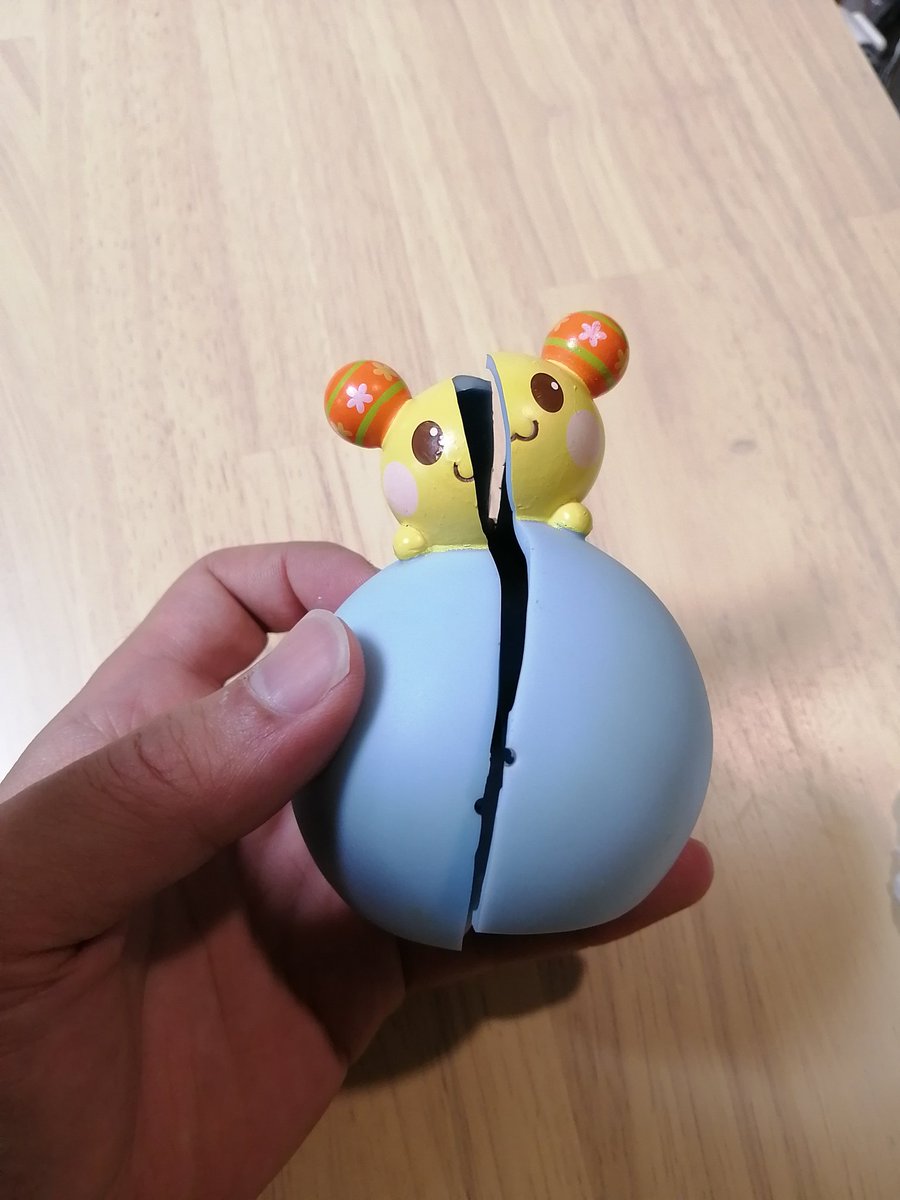 ねずa 閲覧注意 お風呂場のおもちゃ内部が細菌だらけでヤバい っていうツイートを見て 我が家の うーたん を切開してみたら うわあああああああ オキシ漬け やっててもコレ