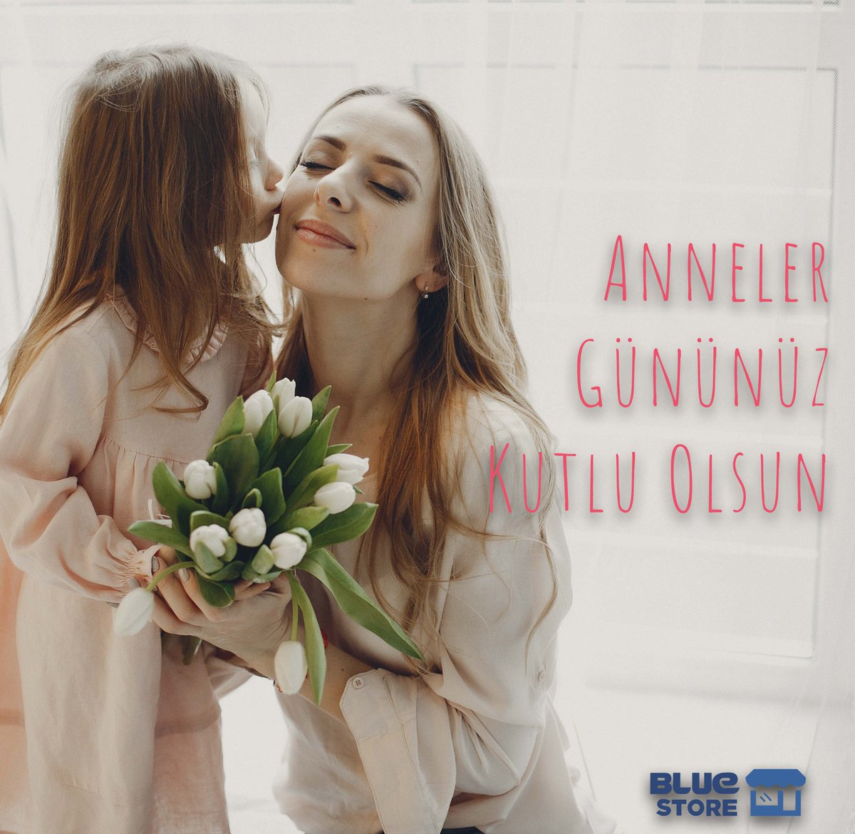 Sevgi ve şevkatiyle dünyamızı ısıtan, en mutlu ve en güzel anılarımızın kahramanı olan annelerimizin Anneler günü kutlu olsun. 😊👩‍👧
.
.
#annelergünü #annelergunu #mothersday #happymothersday
