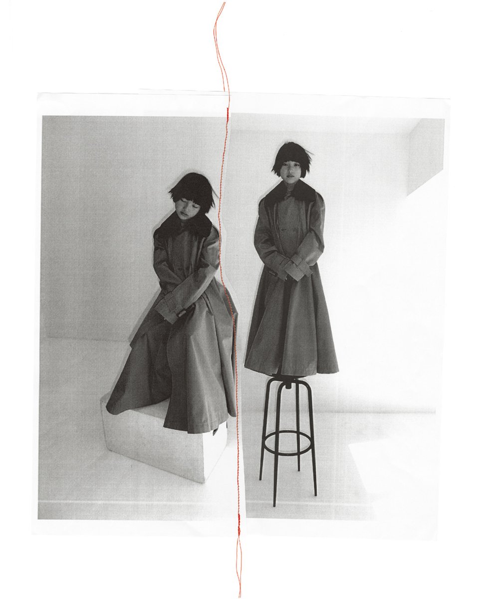 LoeweOfficial's tweet photo. Rita Ota and her daughter - whose imaginary twin is created by photographer Fumiko Imano- wear LOEWE Spring Summer 2020 in Violet Book Japan ISSUE07.

Full story here : https://t.co/5U0CjyKJoN

#LOEWE #LOEWESS20 #MothersDay https://t.co/xh0igrb0dk
