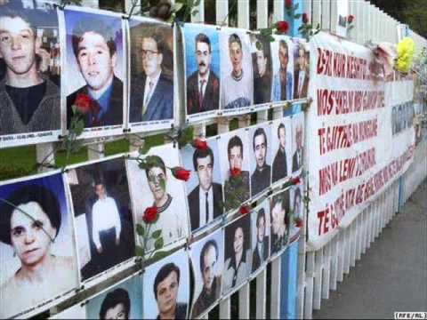 arberienagavci's tweet photo. Epopeja e Çabratit, Gjakovë
107 Martirë janë rrëmbyer e vrarë, 22 dëshmorë, vetëm nga 7 deri me 11 maj 1999.
Në Gjakovë ka pasur më së shumti të vrarë gjatë luftës në Kosovë: 1022 civil dhe 361 ushtarë të UÇK-së.
Asnjë i dënuar, asnjë kërkim falje.
#Drejtësi jo #Amnisti https://t.co/qNT2aGL7hq