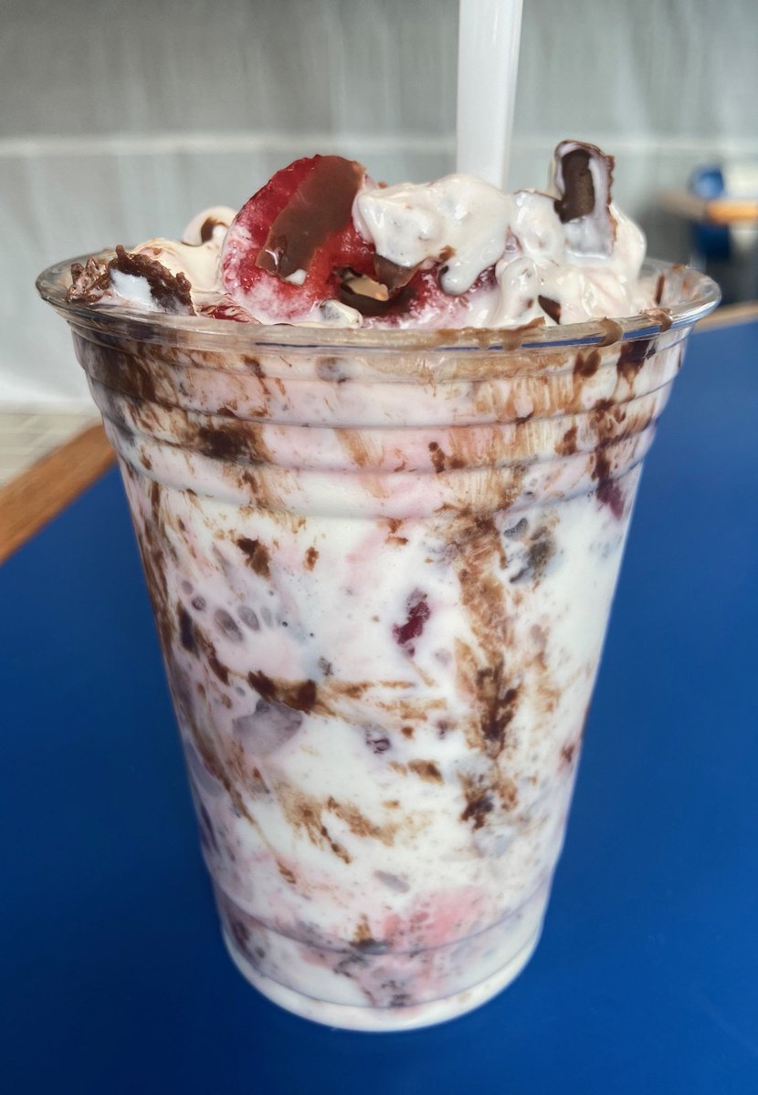 White__cottage's tweet photo. Mothers Day Concrete
CHOCOLATE COVERED STRAWBERRY
Open 11am - 10pm https://t.co/AsO7dF2Cd9