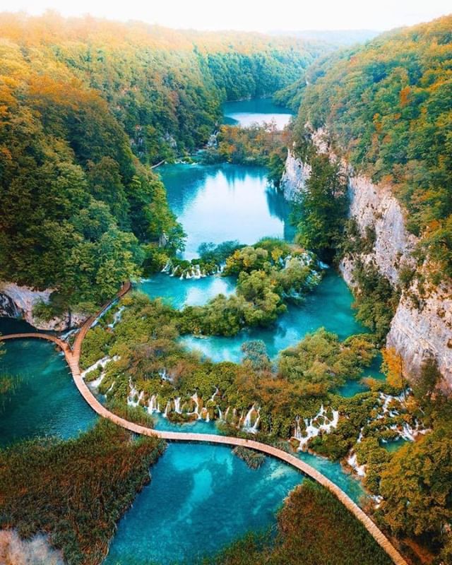 Croacia.
#croatia🇭🇷 #croacia #paisajes ┊ instagram.com/p/CAA8Fz0FlIE/