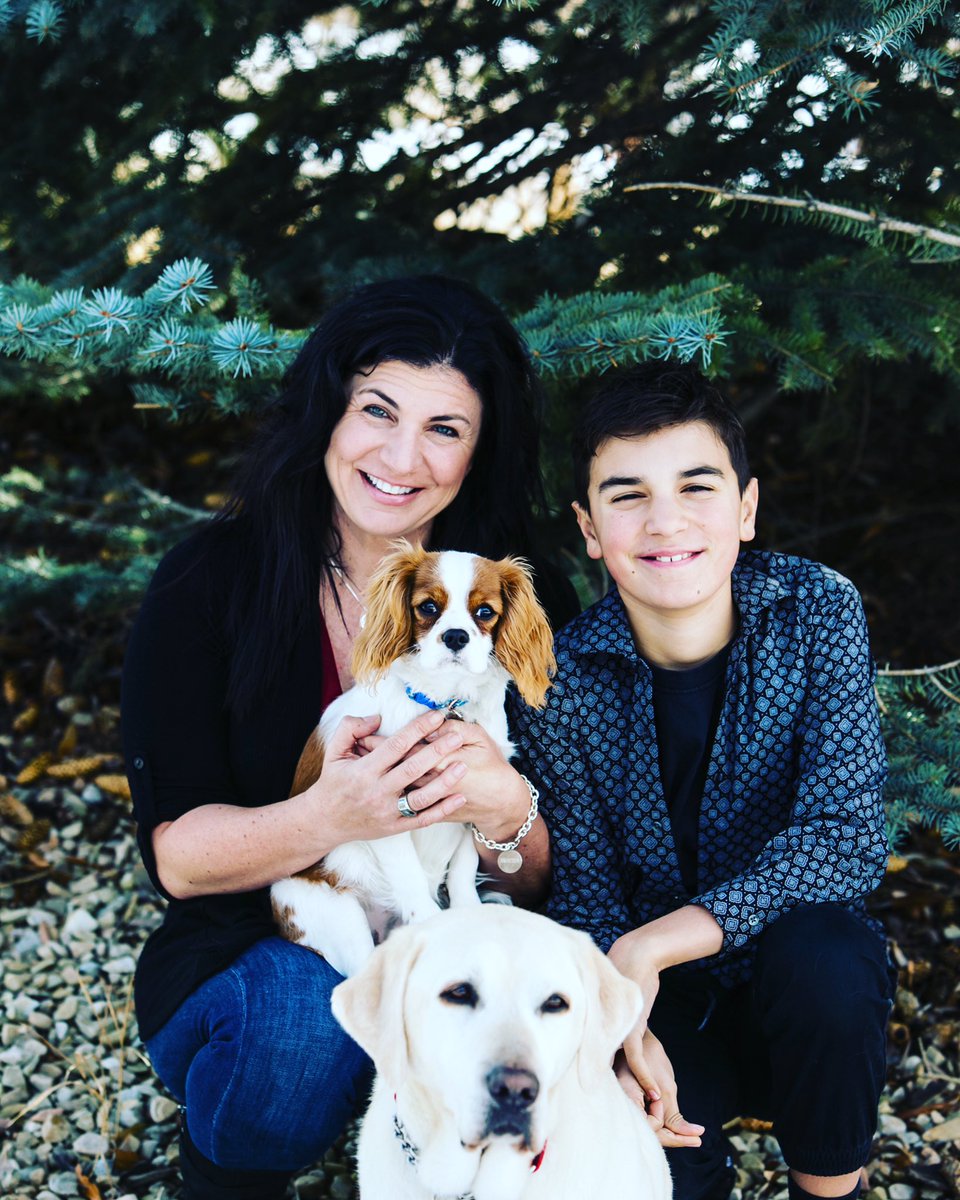 ❤️ 🙏🏻 🐾 
Happy Mother’s Day!
With Love
-
In this photo Danelle is with her son and fur babies ( yellow lab Aziza and King Charles Cavalier Windy) Smiling
#HappyMothersDay2020