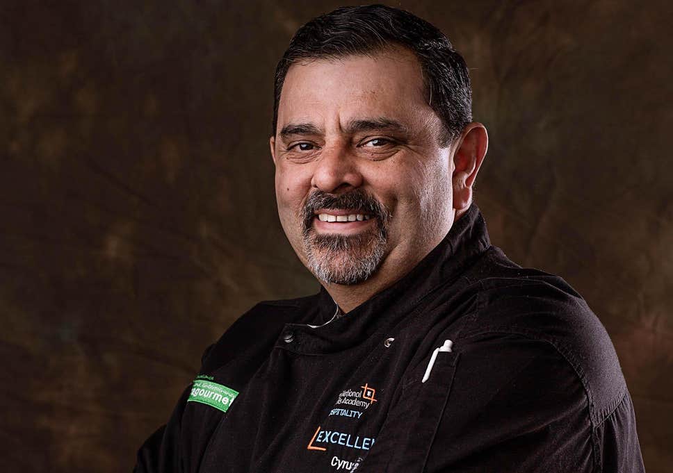 Ten #athomecooking tips with Celebrity Chef <a href="/ctodiwala/">Cyrus Todiwala</a>   conta.cc/2YOTHFA by <a href="/GBexperiences/">GB GourmetXperience Collection</a>