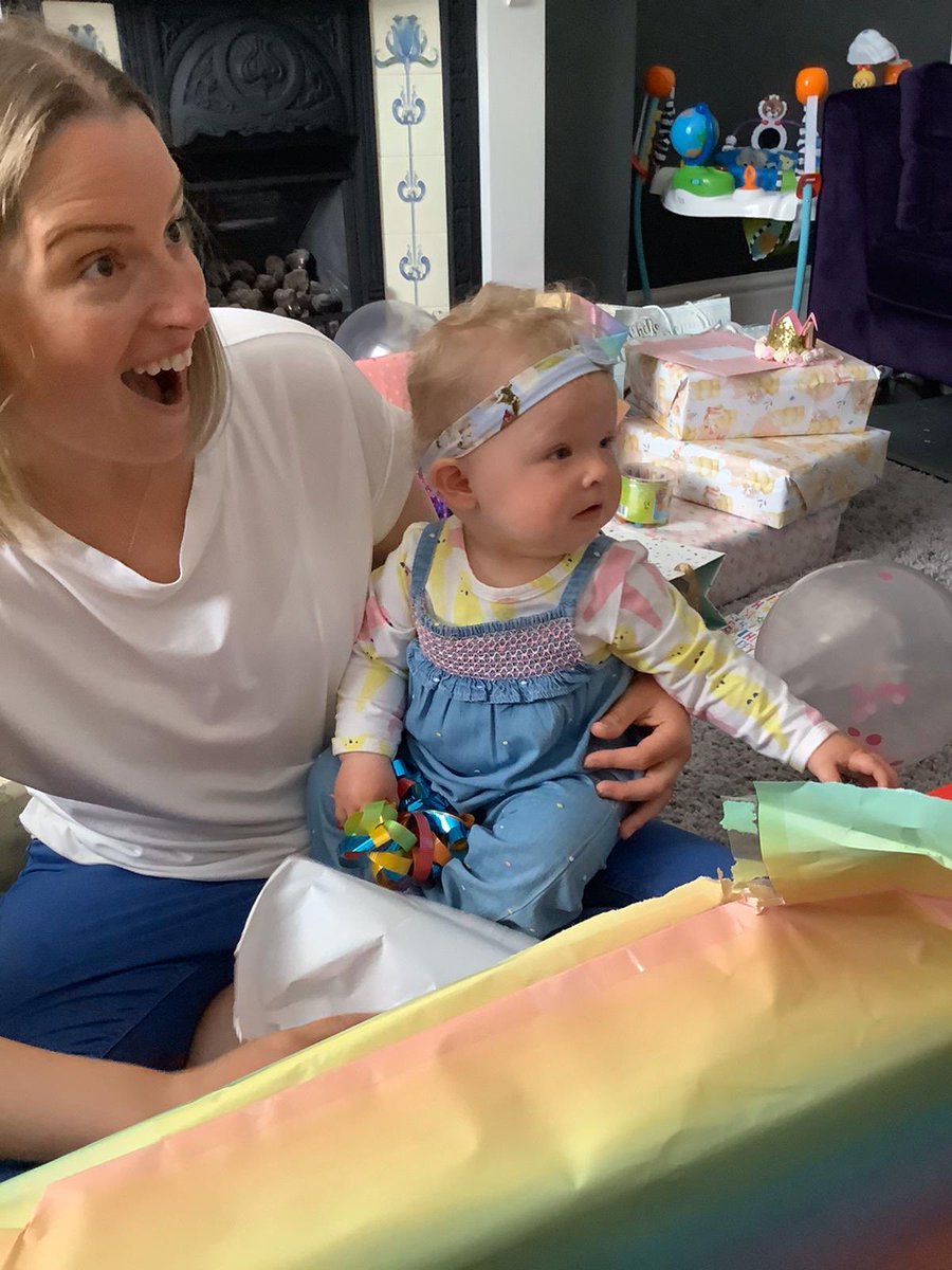 MissHodgson1's tweet photo. Happy 1st Birthday, Skye Joan. We love you so, so much. Thank you to everyone for the beautiful cards and gifts. #mybabyisone #youareloved #happybirthday #SkyeJoan https://t.co/poobeyeHKH